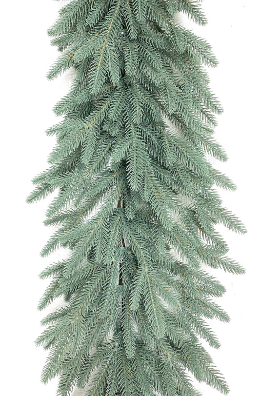 Snowy Garland