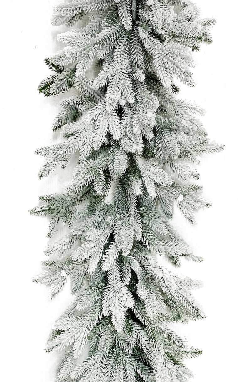 Snowy Garland