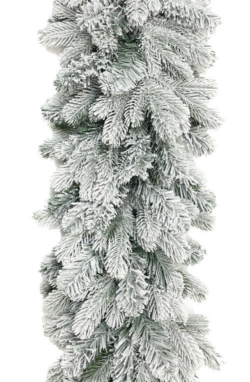 Snowy Garland